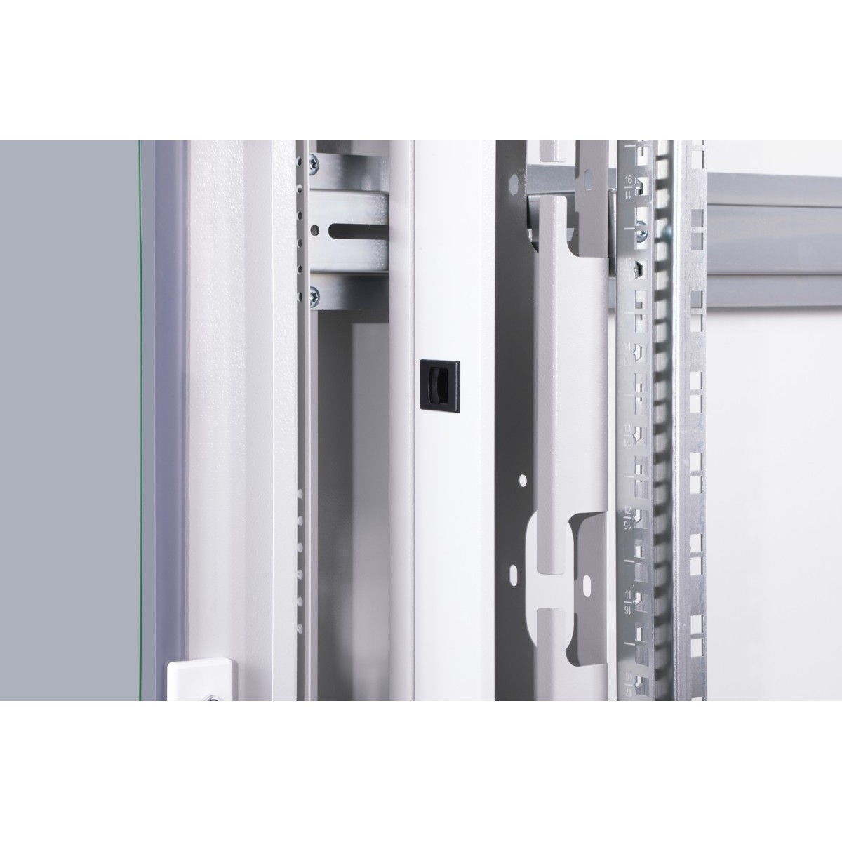 Netzwerkschrank Unique DN-19 26U-8/10-1