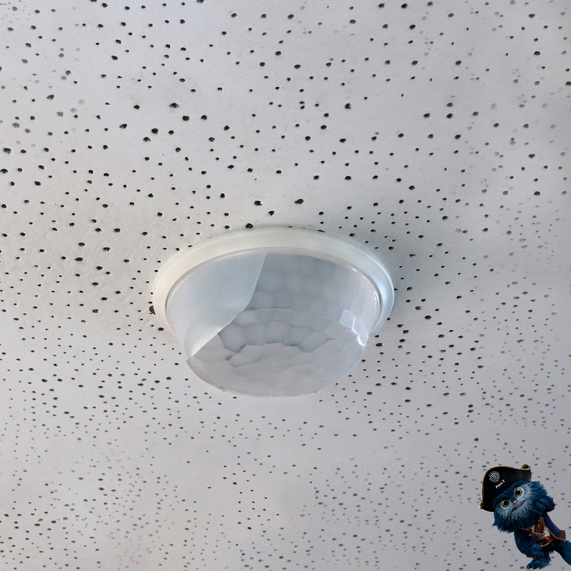 PIRA TC DE Bewegungsmelder Korridor, Decke innen 360° rechteckig, 25 x 3 m, 200 W LED 1030204
